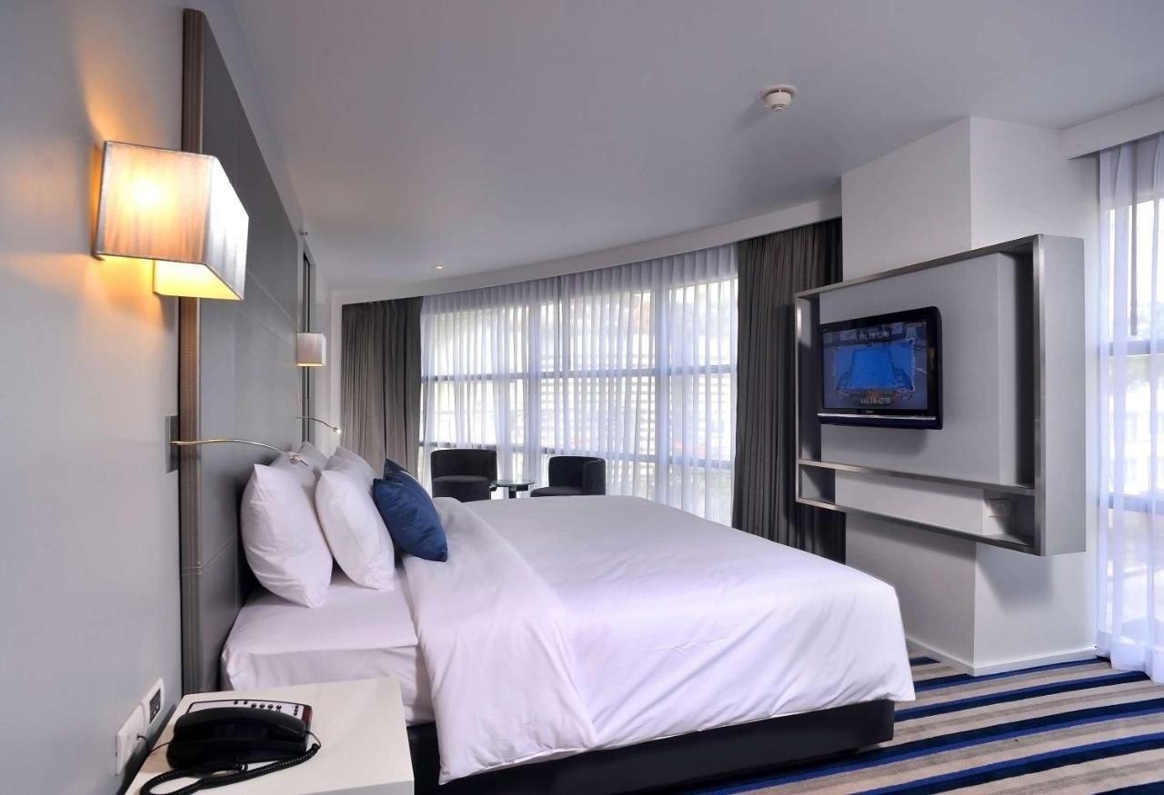 Best Western Sukhumvit 20 Bangkok Exterior photo