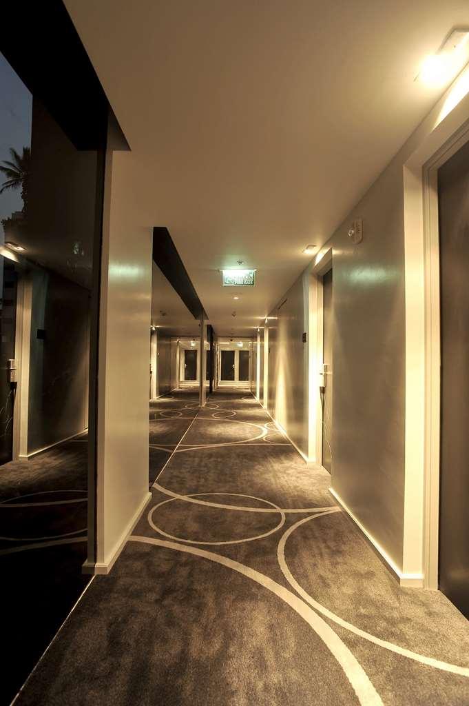 Best Western Sukhumvit 20 Bangkok Facilities photo
